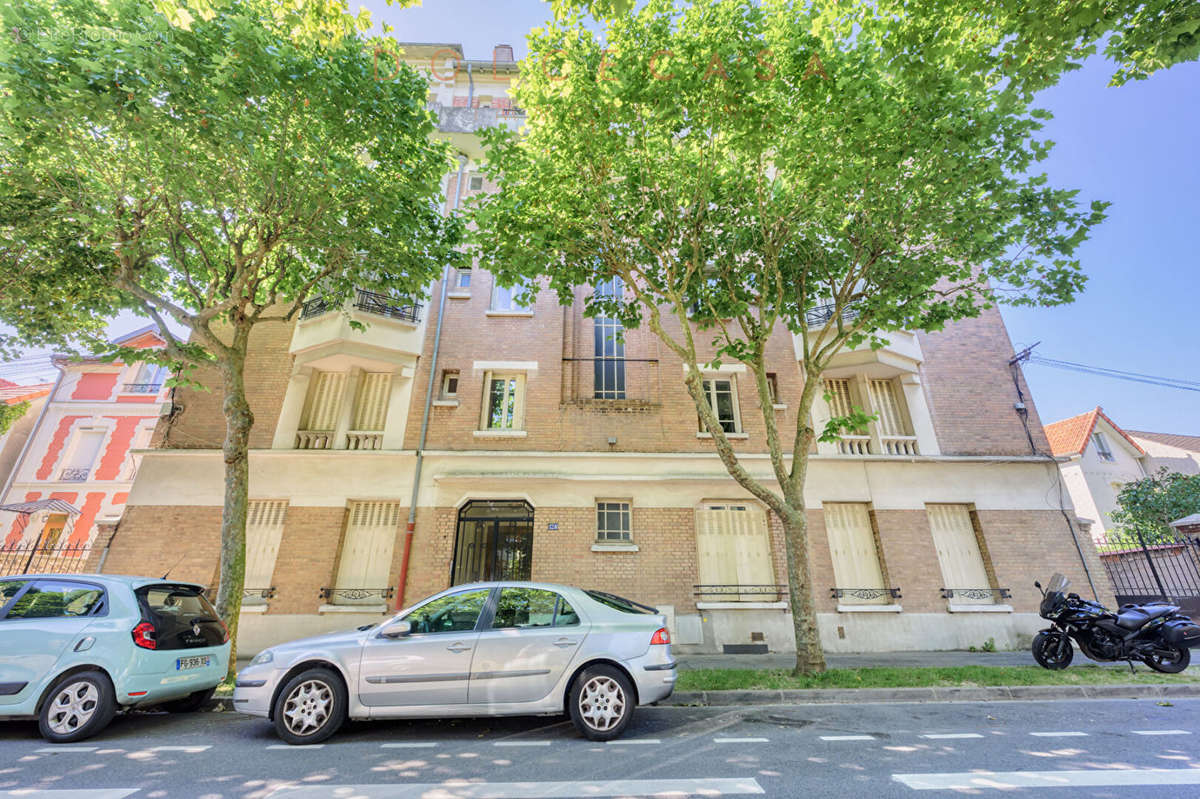 Appartement à LE PERREUX-SUR-MARNE