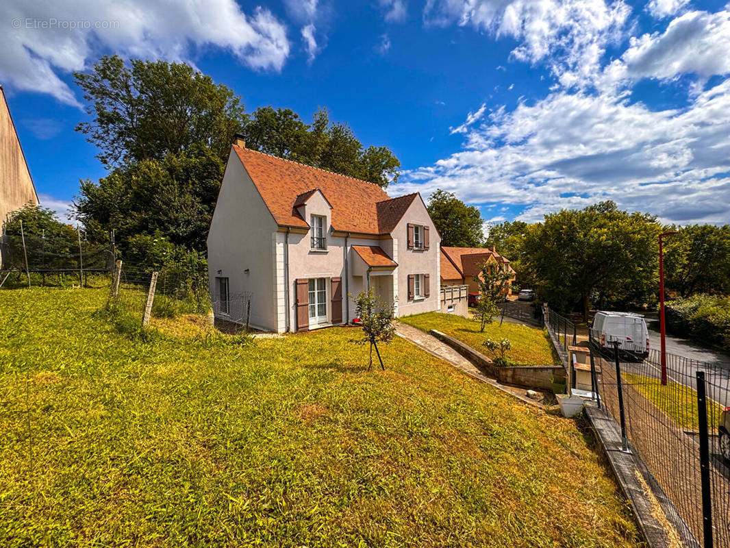 Maison à MEAUX