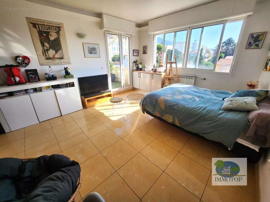 Appartement à MENTON