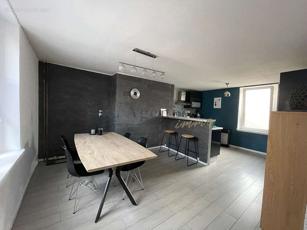 Appartement à GOUVIEUX