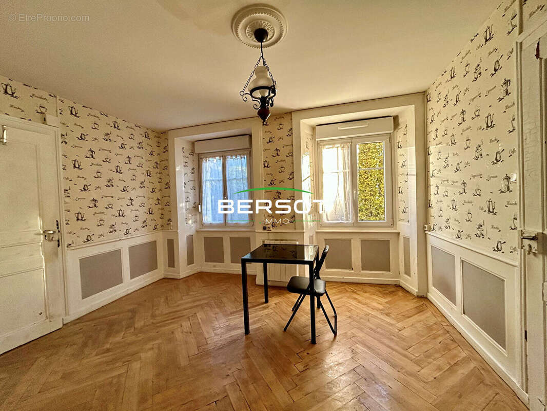 Appartement à VILLERS-LE-LAC