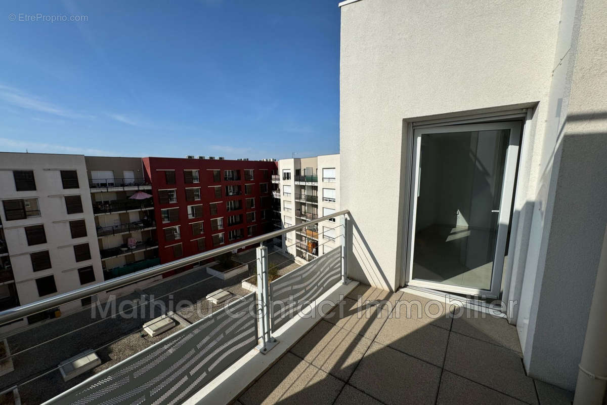 Appartement à NIMES