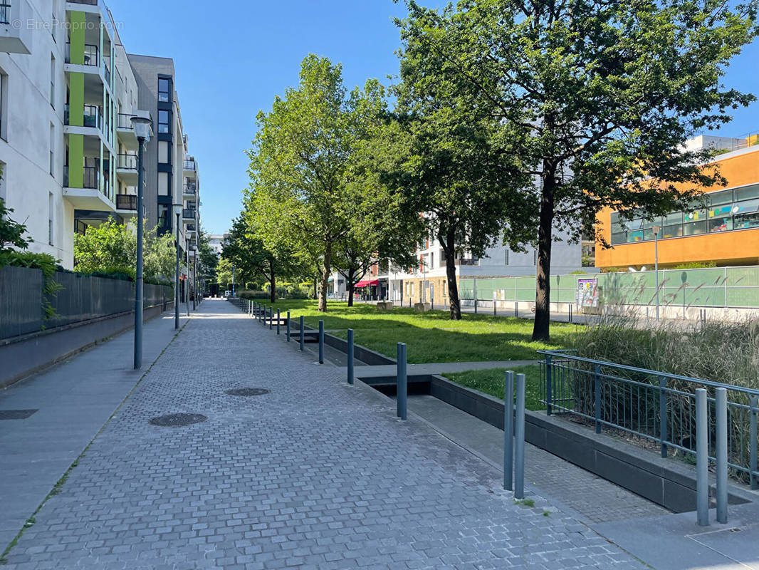 Parking à ASNIERES-SUR-SEINE