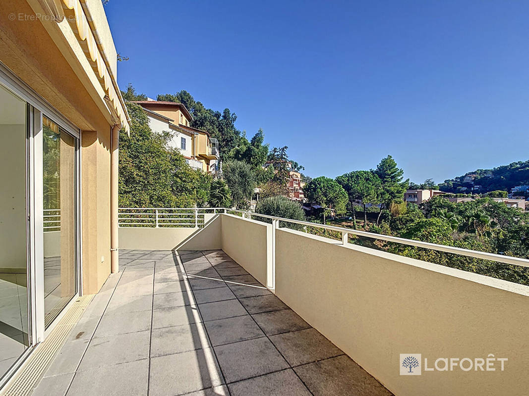 Appartement à MENTON