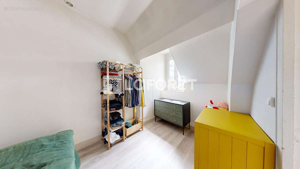 Appartement à NANTERRE