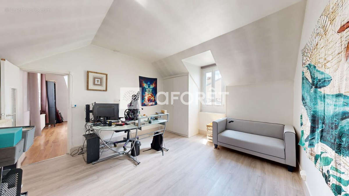 Appartement à NANTERRE