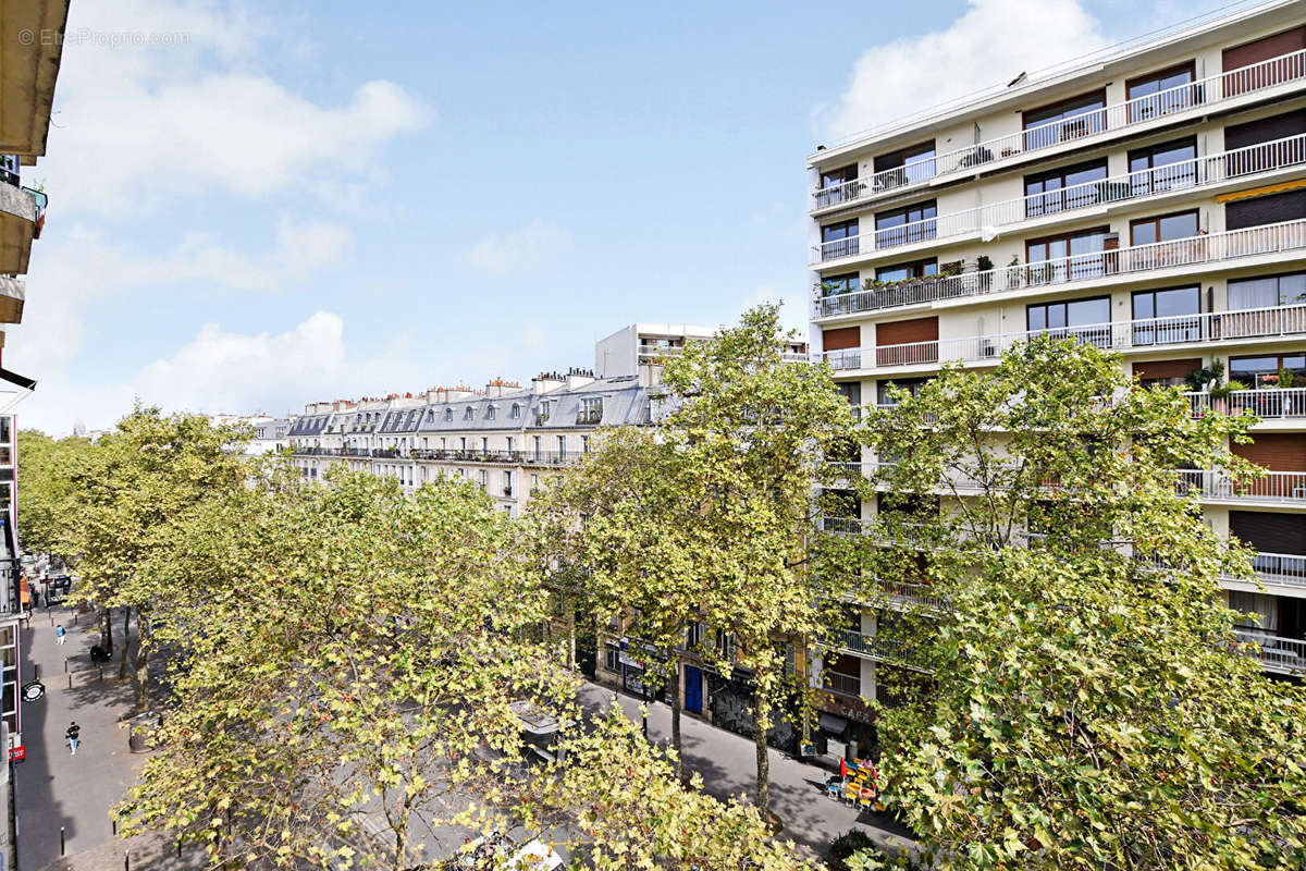 Appartement à PARIS-11E