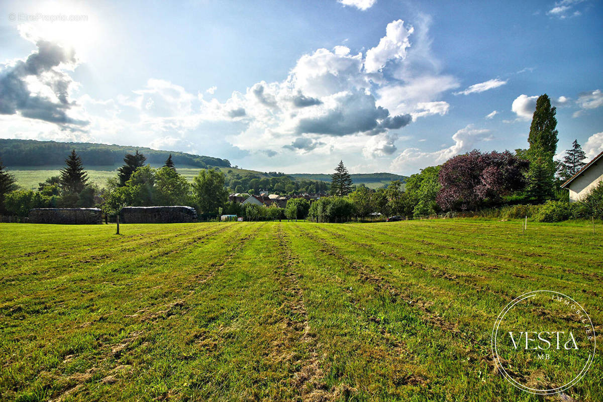 Terrain à BLAISY-BAS