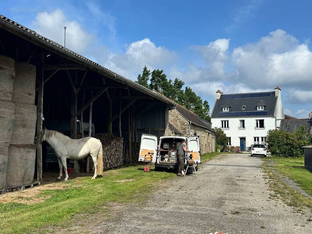 Maison à ARGOL