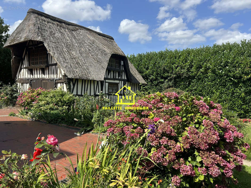 Maison à SAINT-ROMAIN-DE-COLBOSC