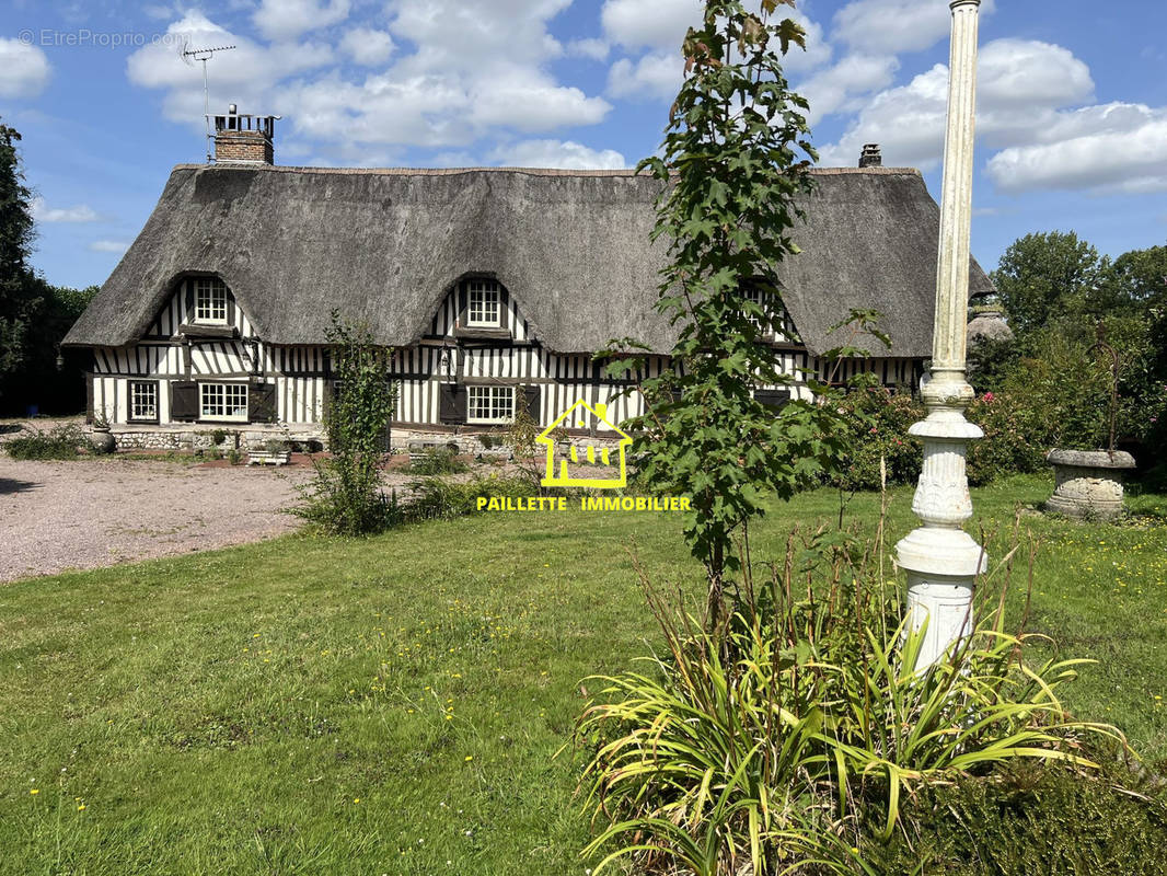 Maison à SAINT-ROMAIN-DE-COLBOSC