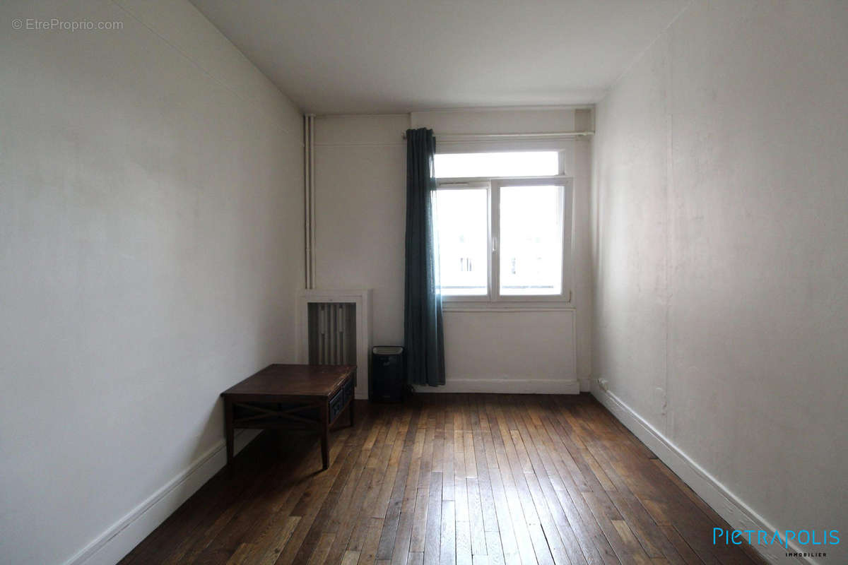 Appartement à AUBERVILLIERS