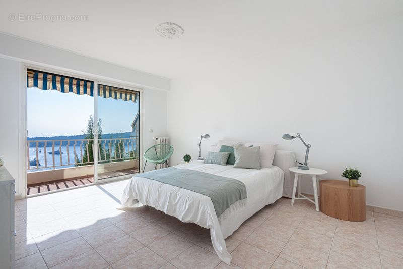 Appartement à VILLEFRANCHE-SUR-MER