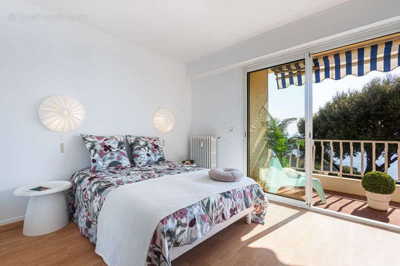 Appartement à VILLEFRANCHE-SUR-MER