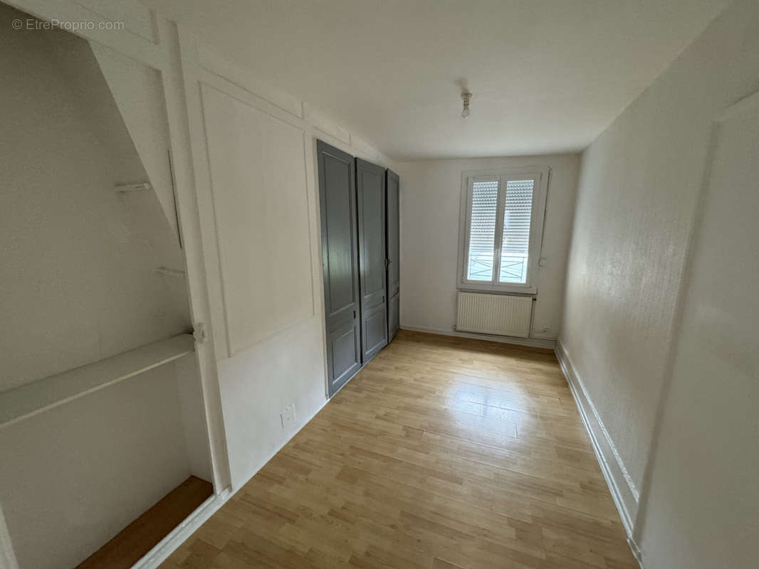 Appartement à CAUDEBEC-LES-ELBEUF