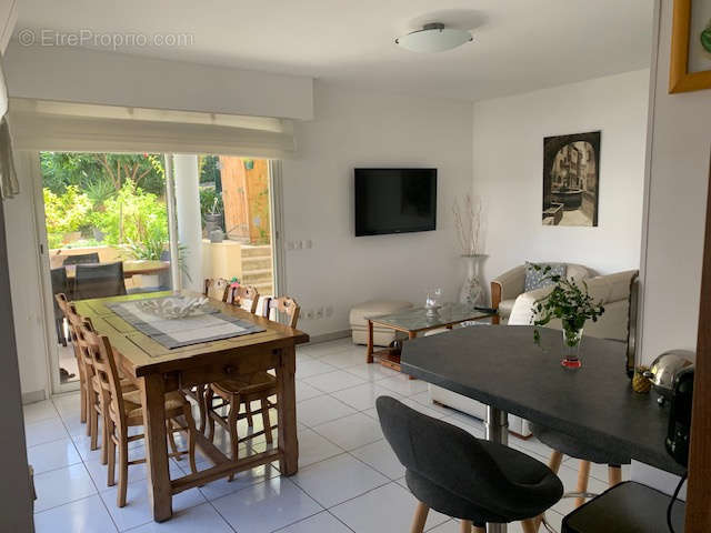 Appartement à ROQUEBRUNE-CAP-MARTIN