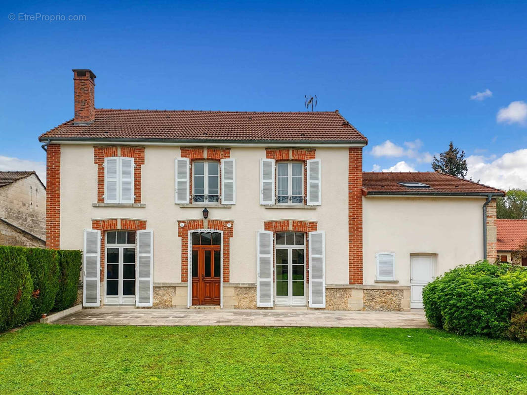 Maison à MAIRY-SUR-MARNE