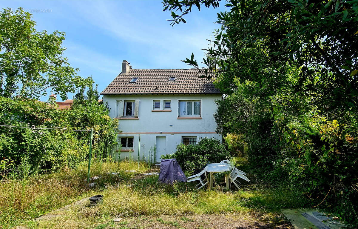 Maison à TREMBLAY-EN-FRANCE