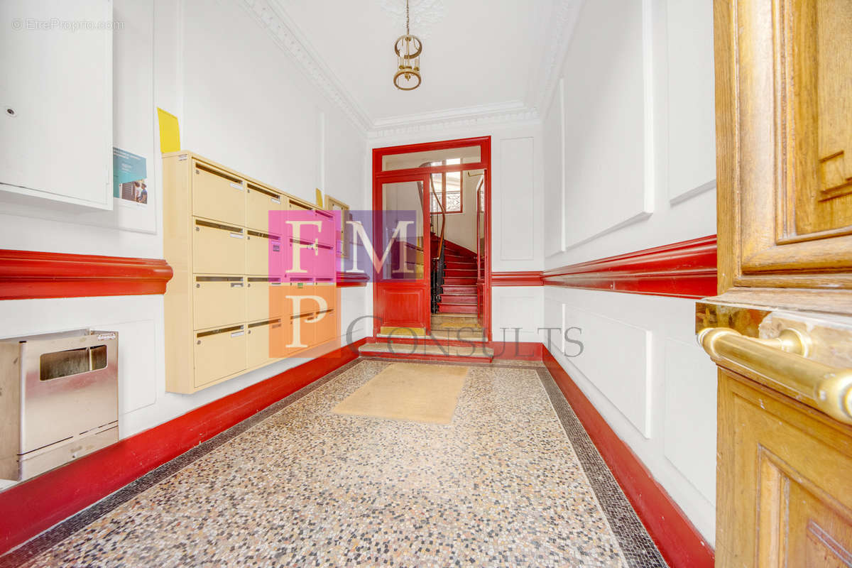 Appartement à PARIS-11E