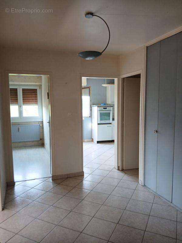 Appartement à SAINT-LOUP-SUR-SEMOUSE