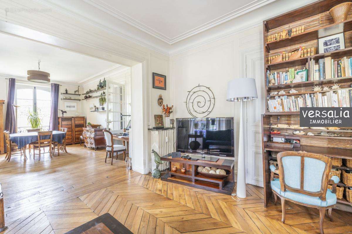 Appartement à VERSAILLES