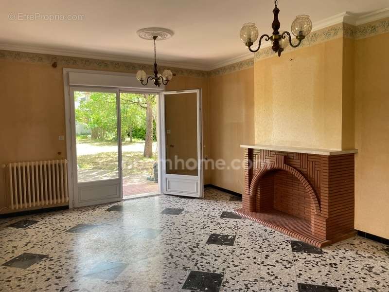 Appartement à L&#039;ISLE-JOURDAIN