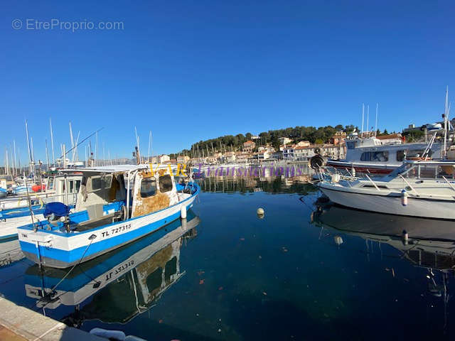 Appartement à SAINT-MANDRIER-SUR-MER