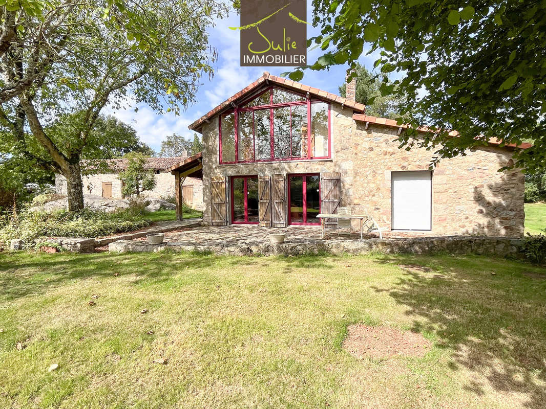 Maison à BRESSUIRE