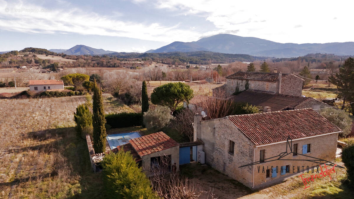 Maison à VAISON-LA-ROMAINE