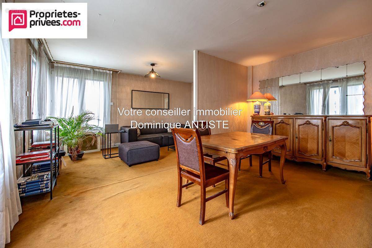 Appartement à AUBERVILLIERS