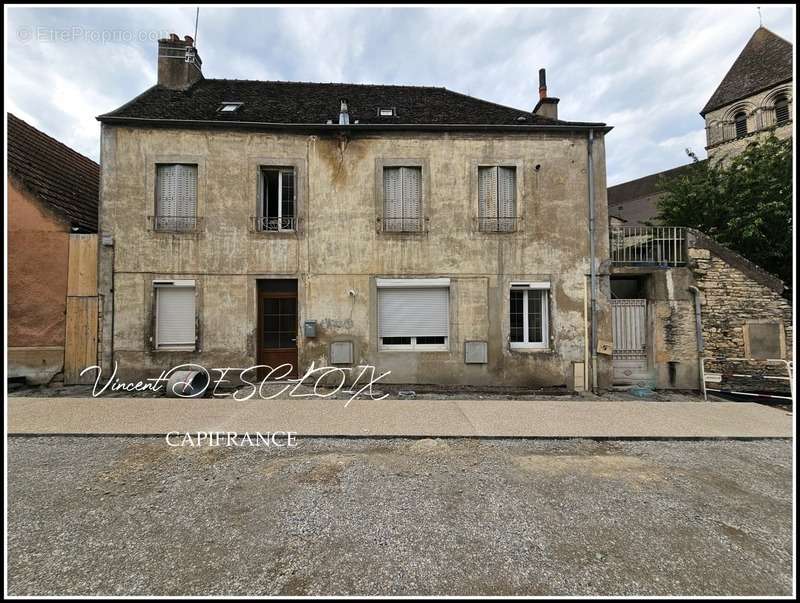 Maison à CHAGNY