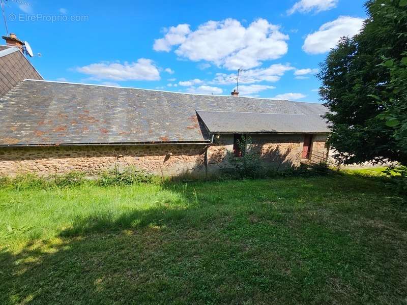 Maison à MOUX-EN-MORVAN