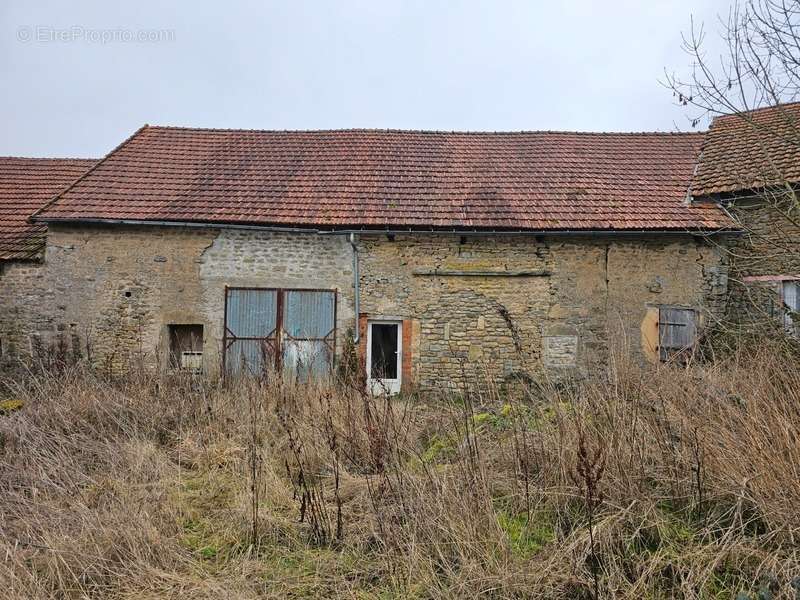 Maison à SAULIEU