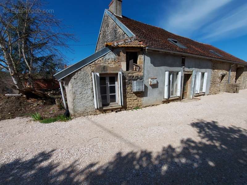 Maison à POUILLY-EN-AUXOIS