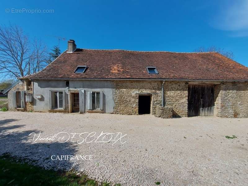 Maison à POUILLY-EN-AUXOIS