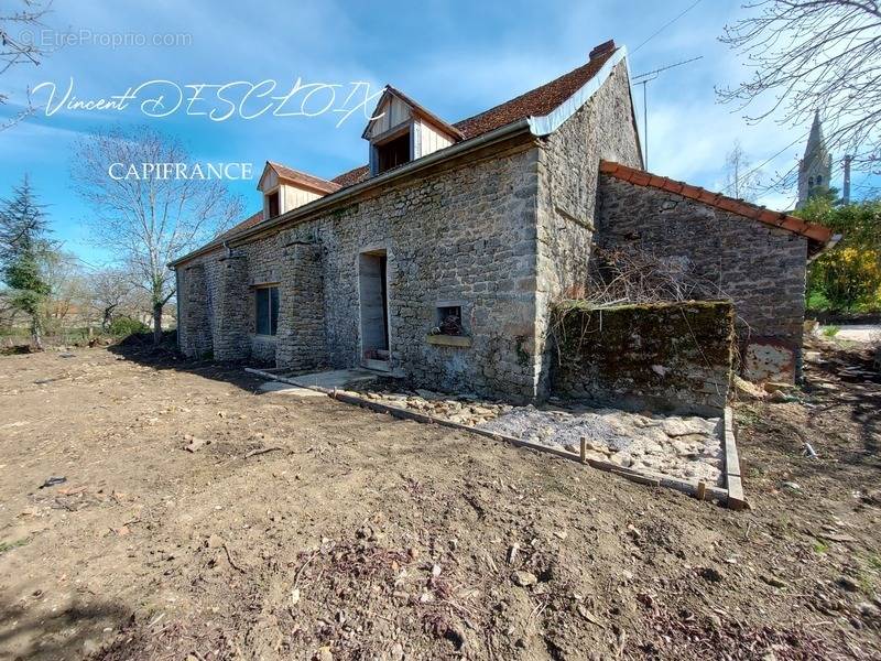 Maison à POUILLY-EN-AUXOIS