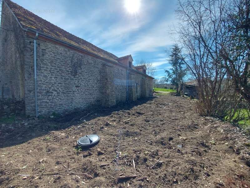 Maison à POUILLY-EN-AUXOIS