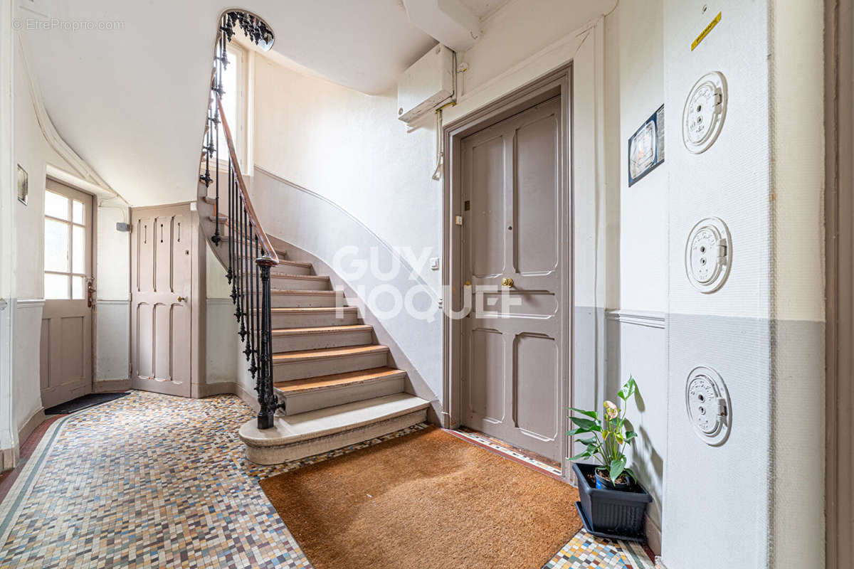 Appartement à ASNIERES-SUR-SEINE