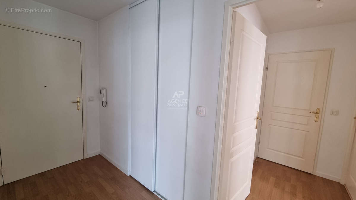 Appartement à ERMONT