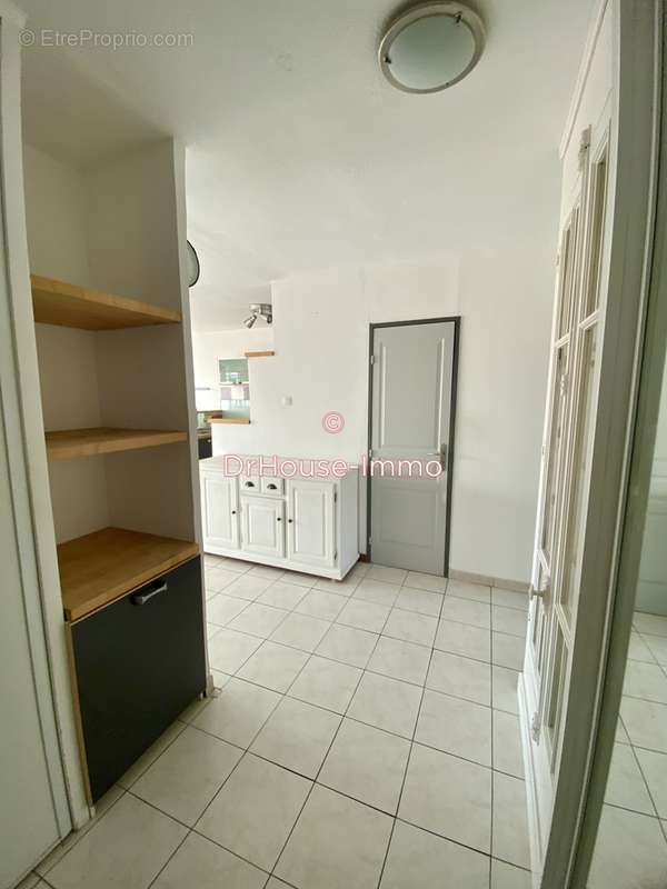 Appartement à MARSEILLE-16E