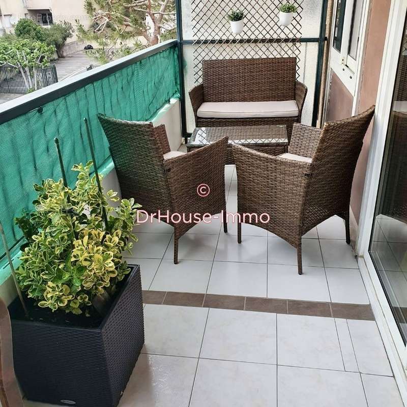 Appartement à MARSEILLE-16E