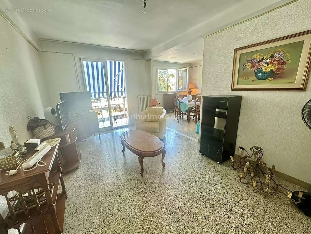 Appartement à CAGNES-SUR-MER