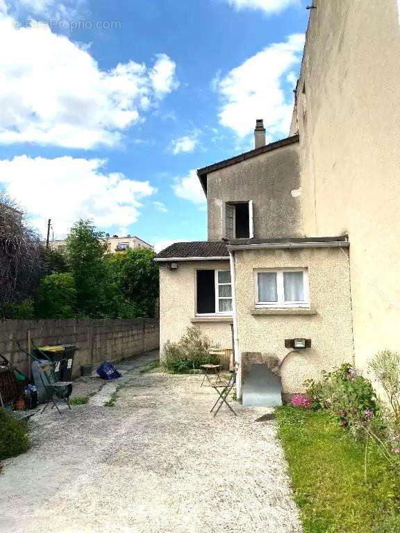 Maison à CHAMPIGNY-SUR-MARNE