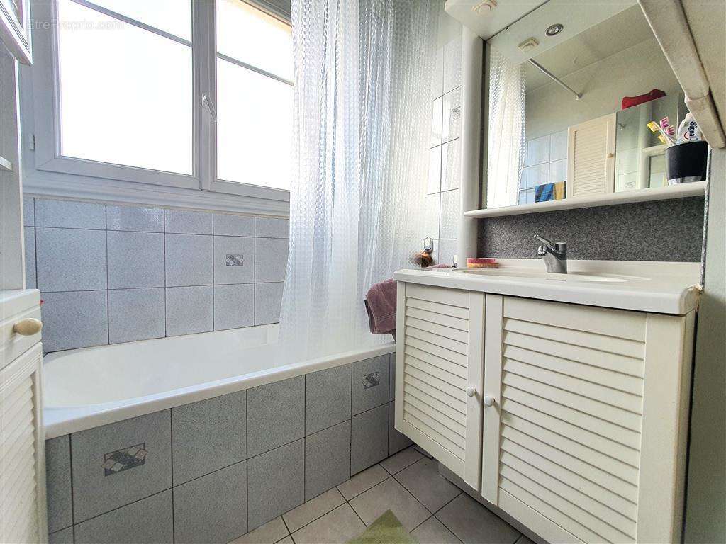 Appartement à CHAMPIGNY-SUR-MARNE