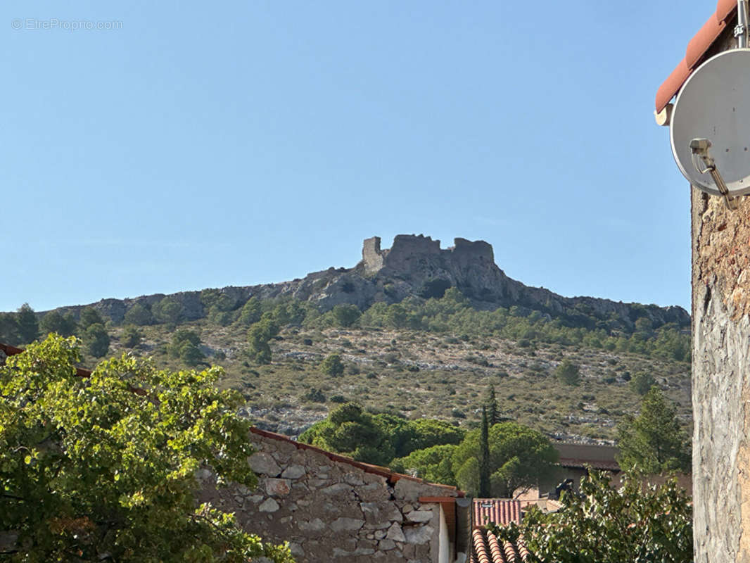 Maison à OPOUL-PERILLOS