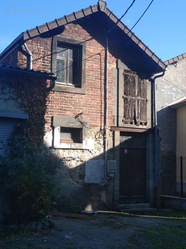 Appartement à SAINT-JUNIEN