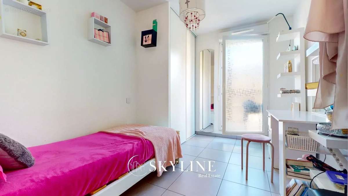 Appartement à MARSEILLE-3E