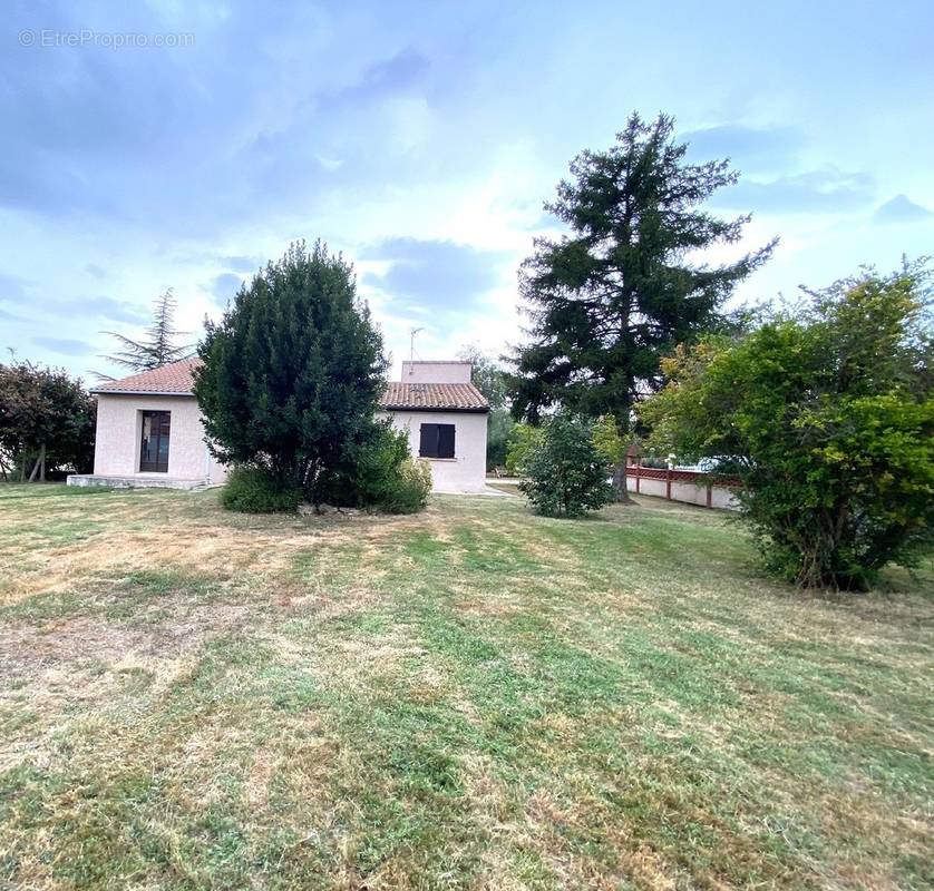 Maison à BONREPOS-SUR-AUSSONNELLE