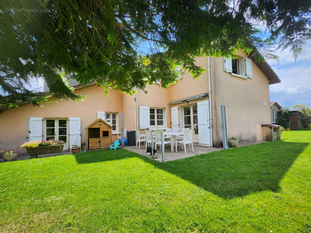 Maison à CHAMBORET