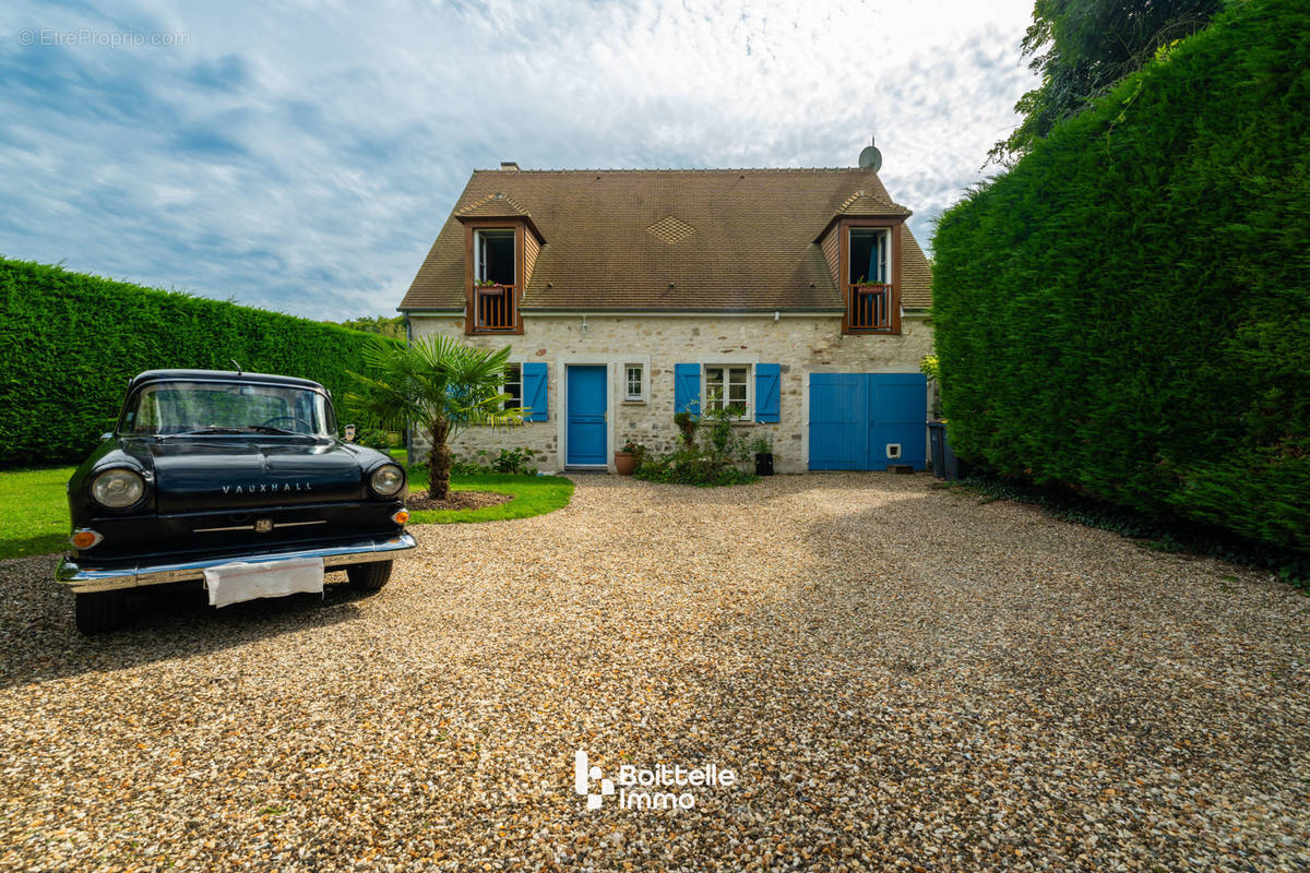 Maison à NOISY-SUR-ECOLE